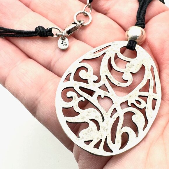 SILPADA Womens Necklace Black Leather Filigree Sterling Pendant N1805 Retired - Picture 3 of 3